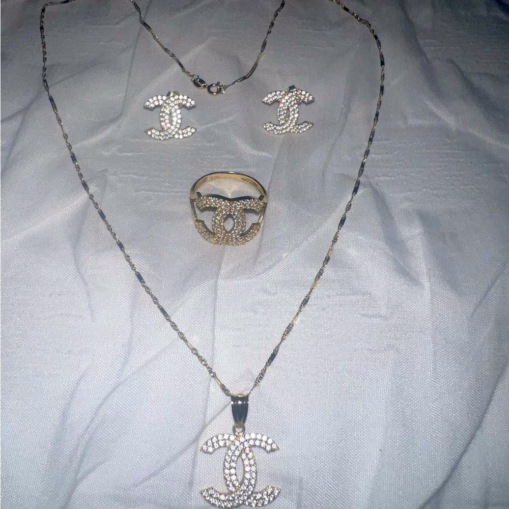 Chanel logo chain ring and earrings set